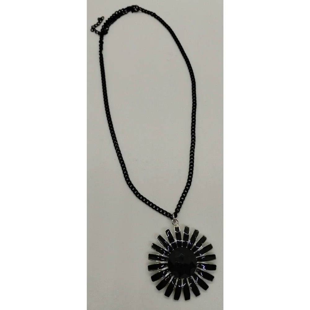 Silver Black Daisy Necklace - Gemstone- Enamel Petals - 11